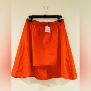NWT Asymmetrical Short Front Longer Back Orange L size